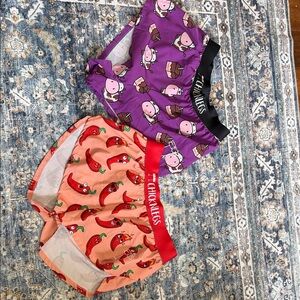 Chicknlegs adult running shorts